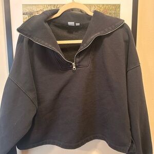 GAP Women’s Charcoal Zip-Up Sweater